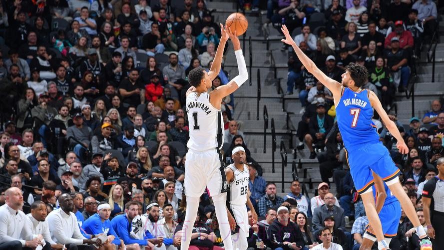 常规赛1月14日:马刺VS雷霆 常规赛1月14日:马刺VS雷霆